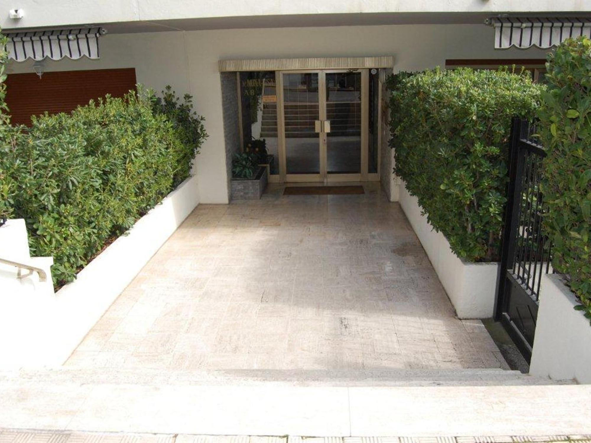 Studio Moderne Avec Terrasse Proche Plages Et Centre, Wifi Gratuit - Fr-1-196-216 مينتون المظهر الخارجي الصورة